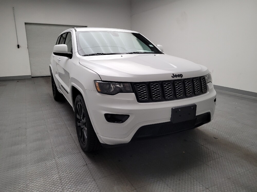 2019 Jeep Grand Cherokee in Downey, CA 90241 - 18121875 14