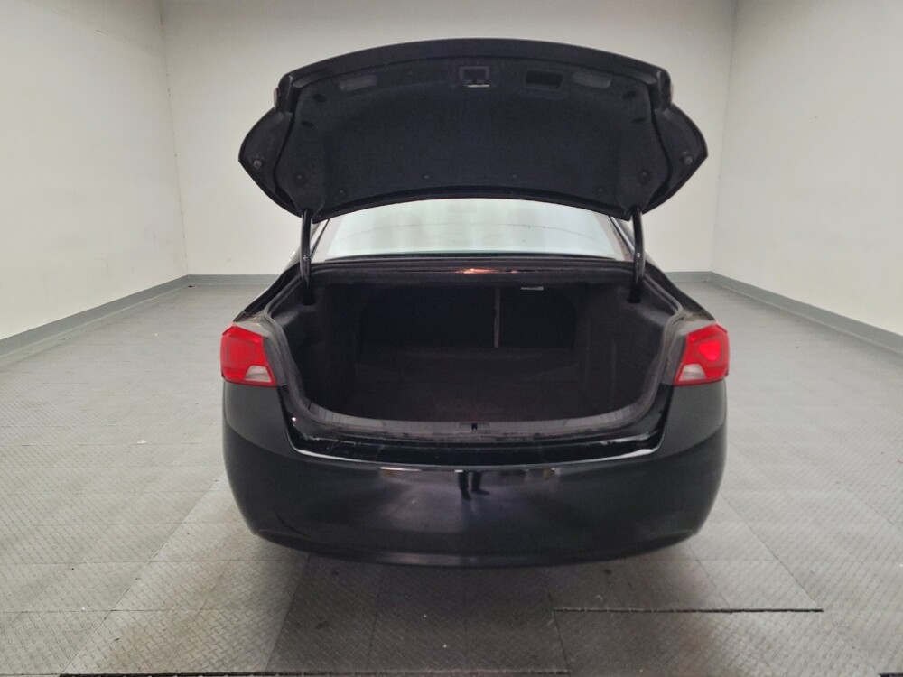 2018 Chevrolet Impala in Montclair, CA 91763 - 18121877 29