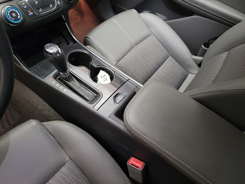 2018 Chevrolet Impala in Montclair, CA 91763 - 18121877 26