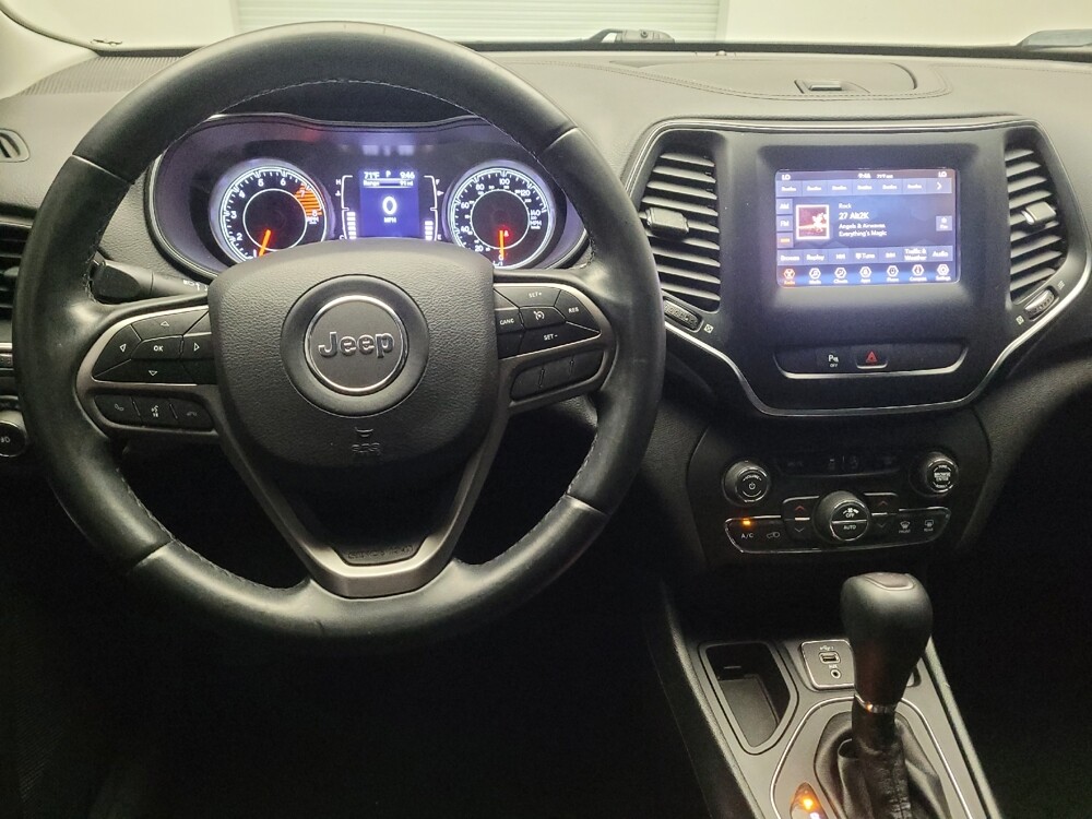 2019 Jeep Cherokee in Downey, CA 90241 - 18121882 22