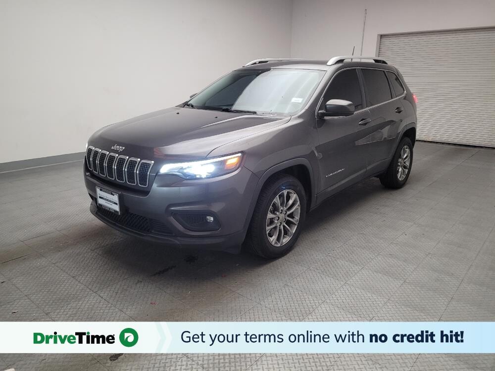 2019 Jeep Cherokee in Downey, CA 90241 - 18121882