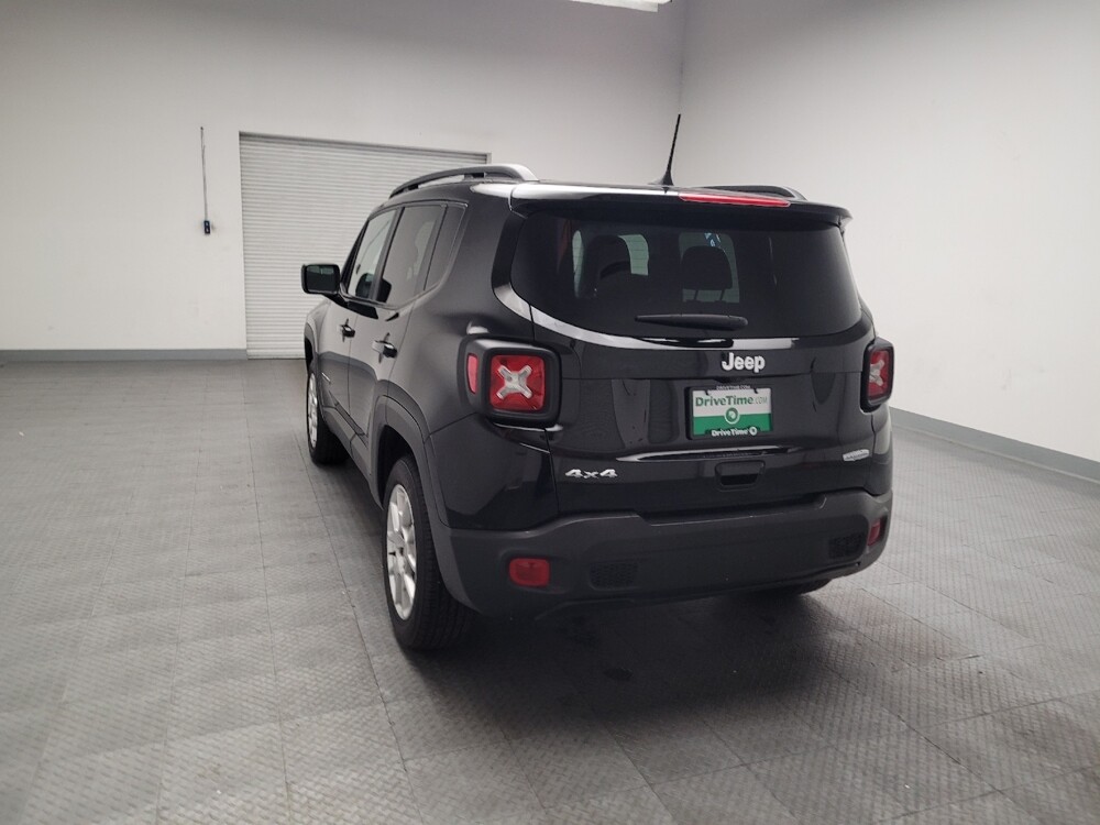 2022 Jeep Renegade in Downey, CA 90241 - 18121883 6