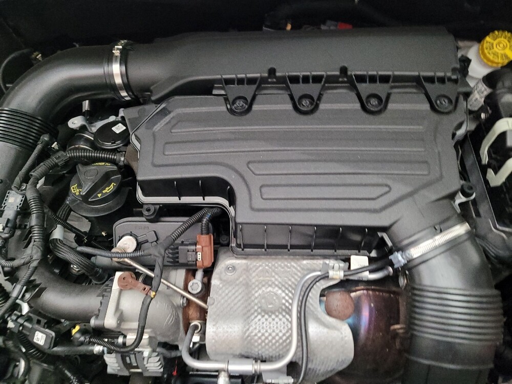 2022 Jeep Renegade in Downey, CA 90241 - 18121883 30