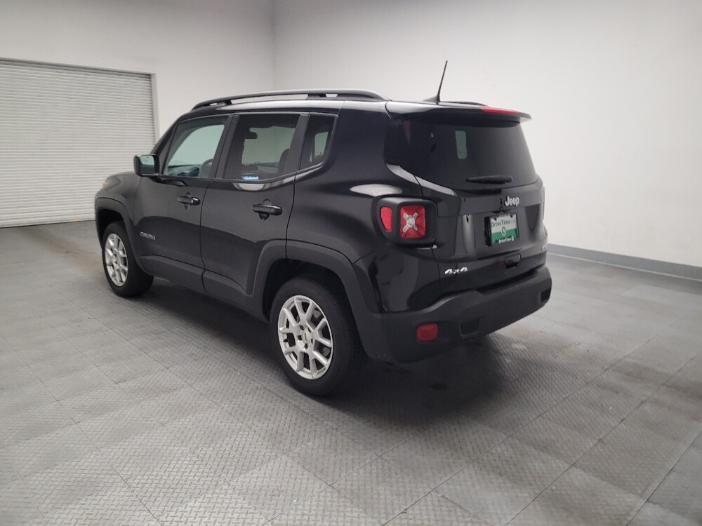 2022 Jeep Renegade in Downey, CA 90241 - 18121883 5