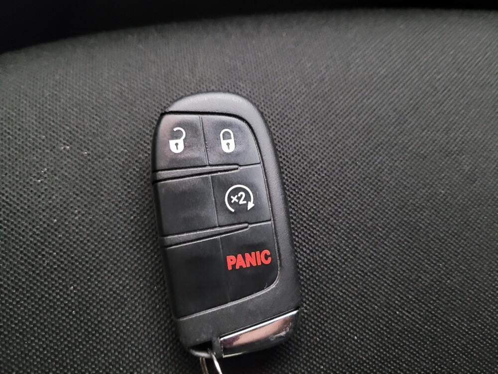 2022 Jeep Renegade in Downey, CA 90241 - 18121883 32