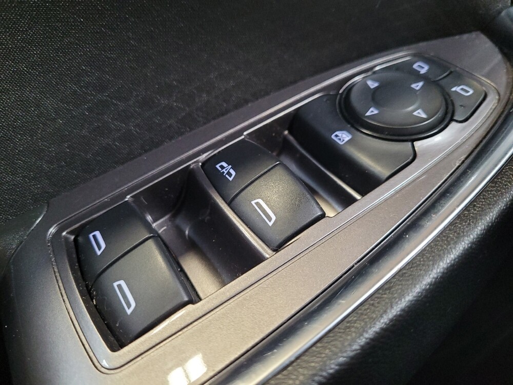 2022 Chevrolet Malibu in Montclair, CA 91763 - 18121885 27