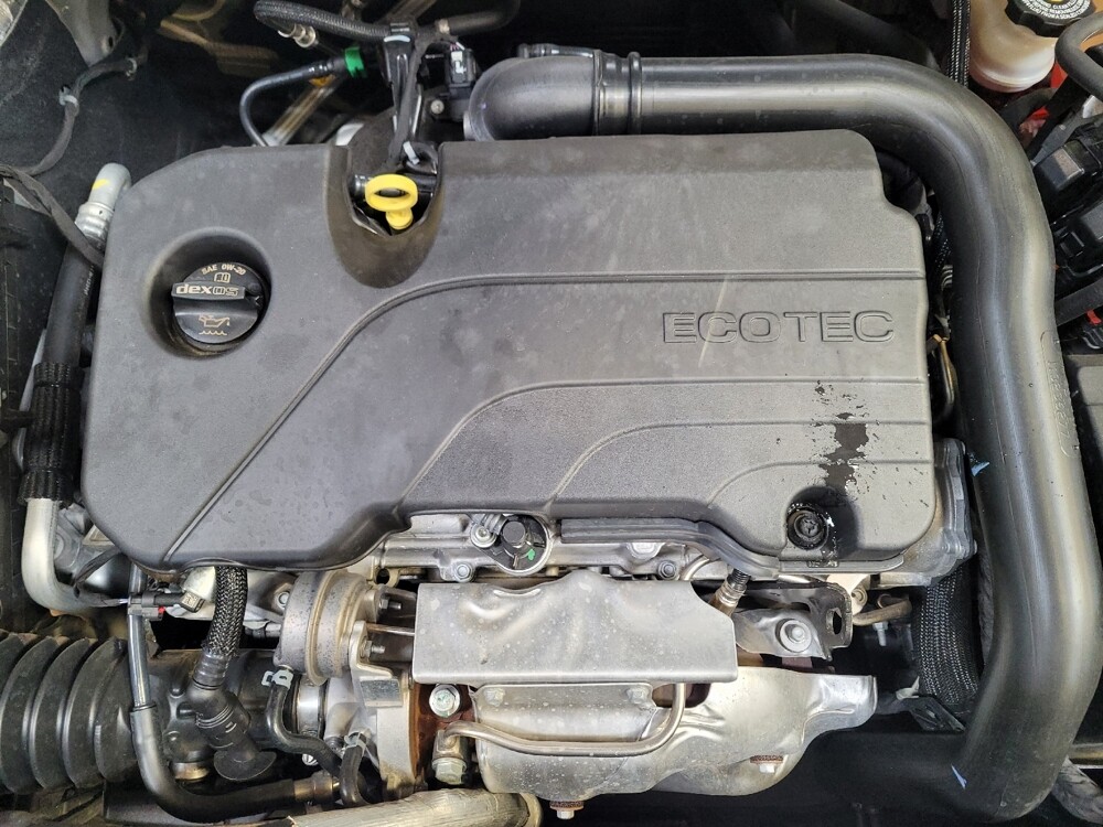 2022 Chevrolet Malibu in Montclair, CA 91763 - 18121885 30