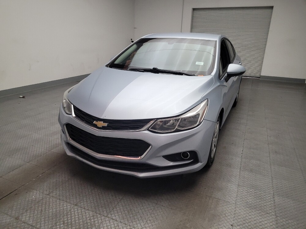 2018 Chevrolet Cruze in Sacramento, CA 95821 - 18121886 15