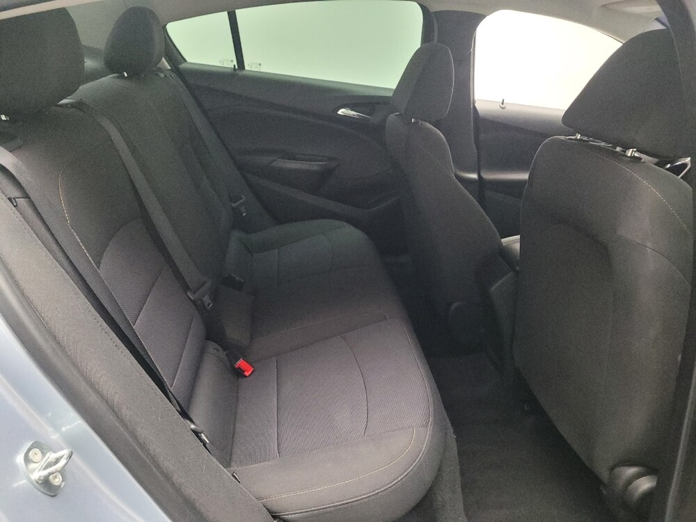 2018 Chevrolet Cruze in Sacramento, CA 95821 - 18121886 19