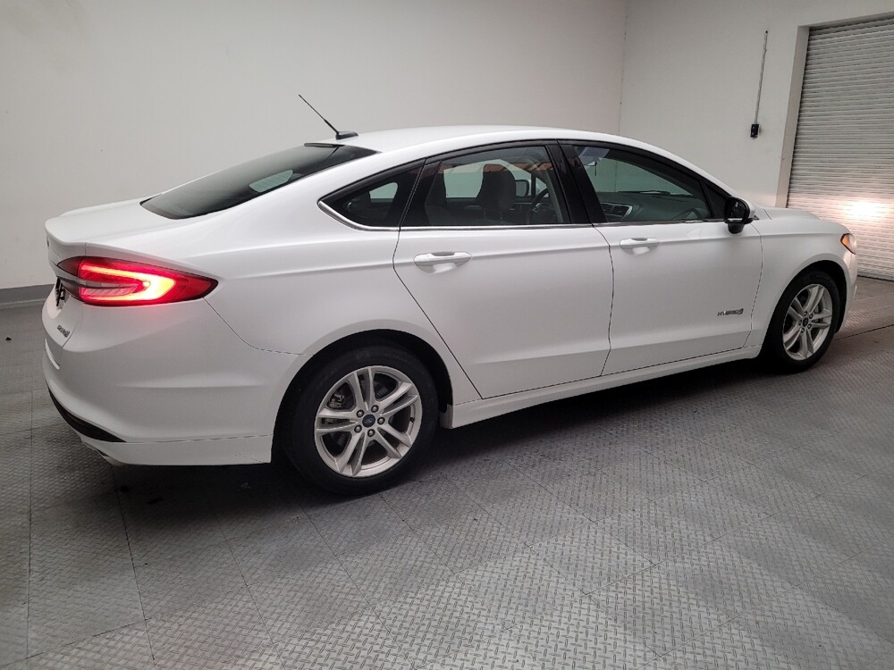 2018 Ford Fusion in Riverside, CA 92504 - 18121888 10