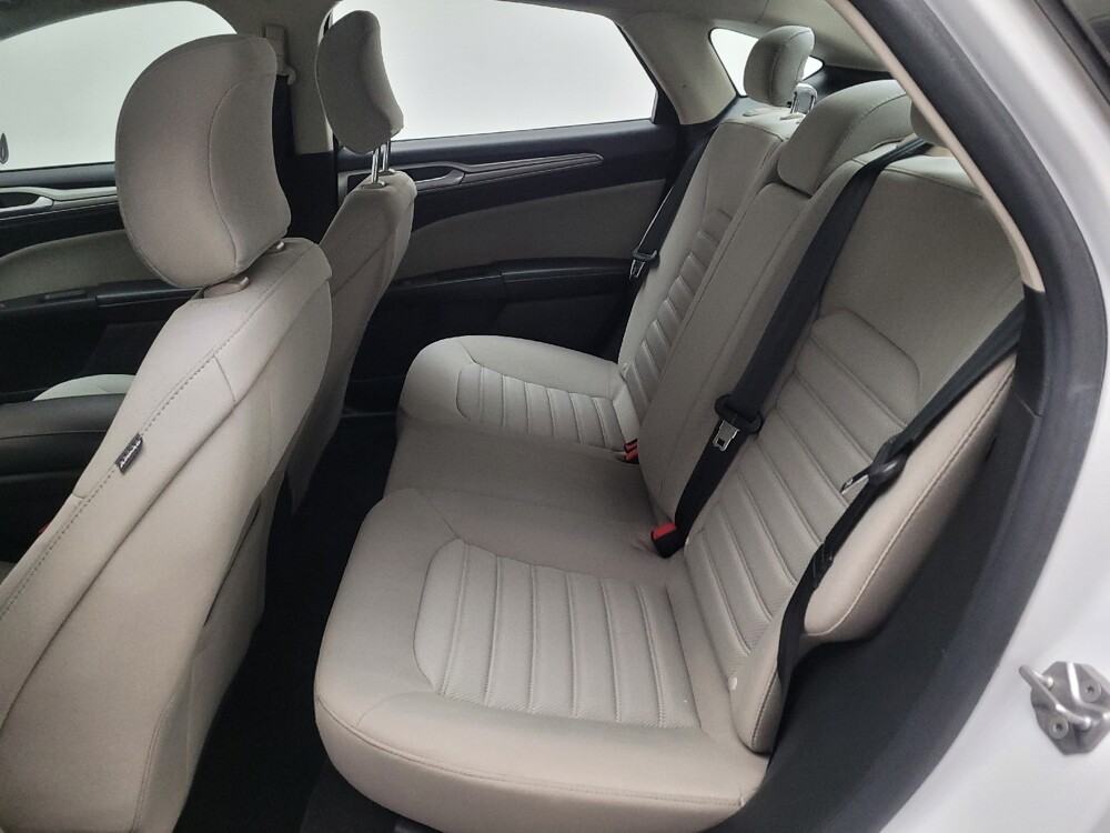 2018 Ford Fusion in Riverside, CA 92504 - 18121888 18