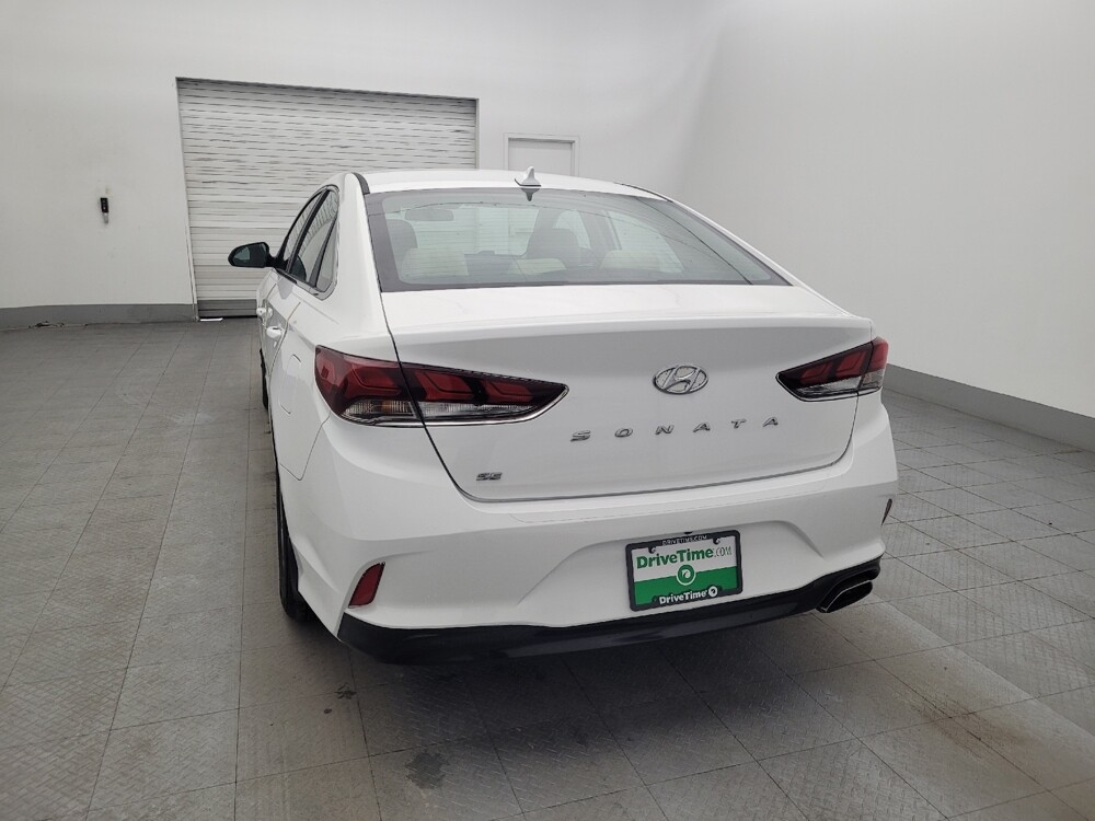 2018 Hyundai Sonata in Tallahassee, FL 32304 - 18121891 6