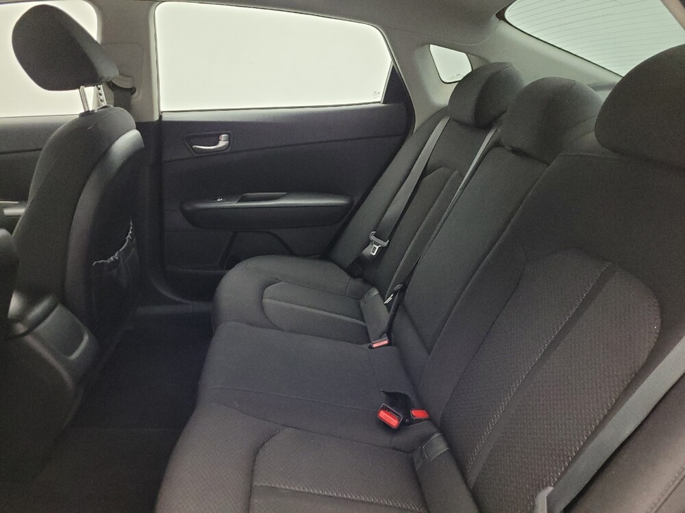 2016 Kia Optima in Glendale, AZ 85301 - 18121894 18