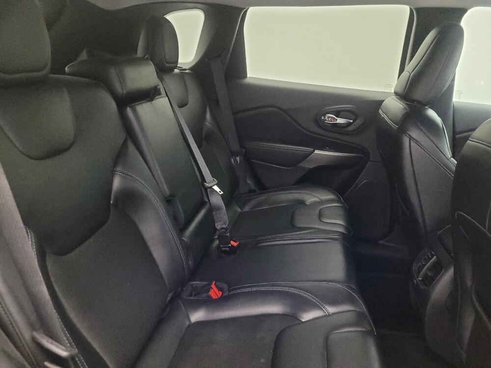 2020 Jeep Cherokee in Mesa, AZ 85210 - 18121896 19