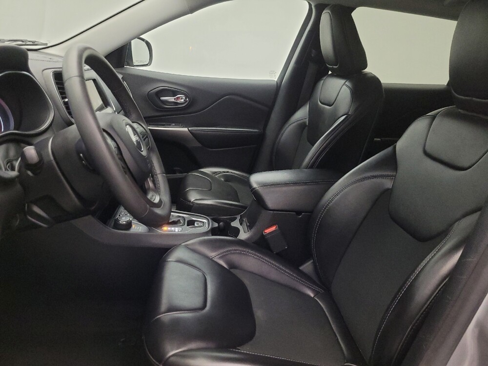 2020 Jeep Cherokee in Mesa, AZ 85210 - 18121896 17