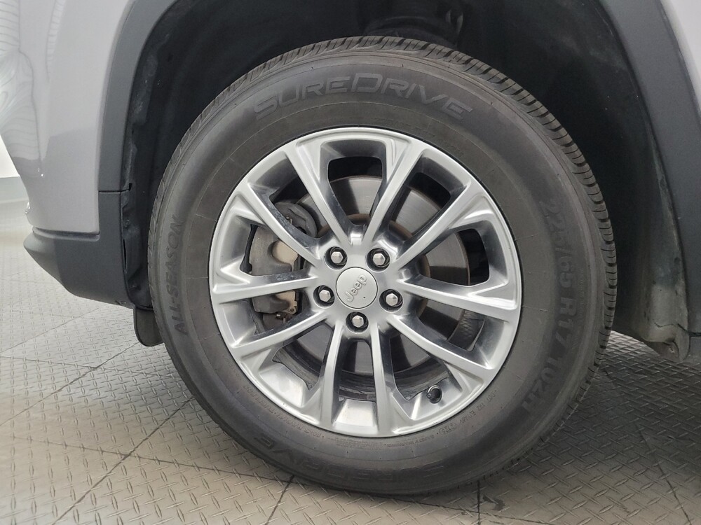 2020 Jeep Cherokee in Mesa, AZ 85210 - 18121896 31