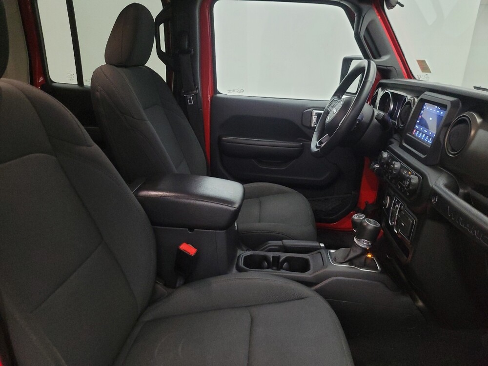 2019 Jeep Wrangler in Chandler, AZ 85225 - 18121897 21