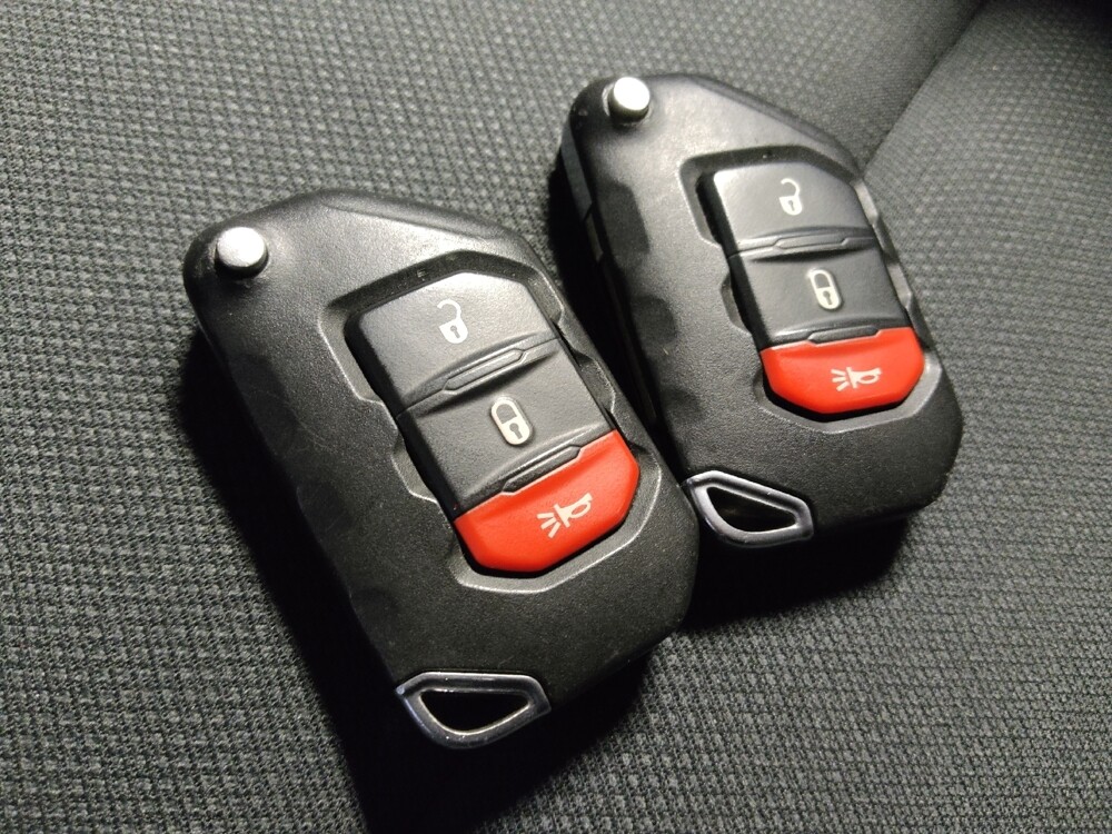 2019 Jeep Wrangler in Chandler, AZ 85225 - 18121897 32