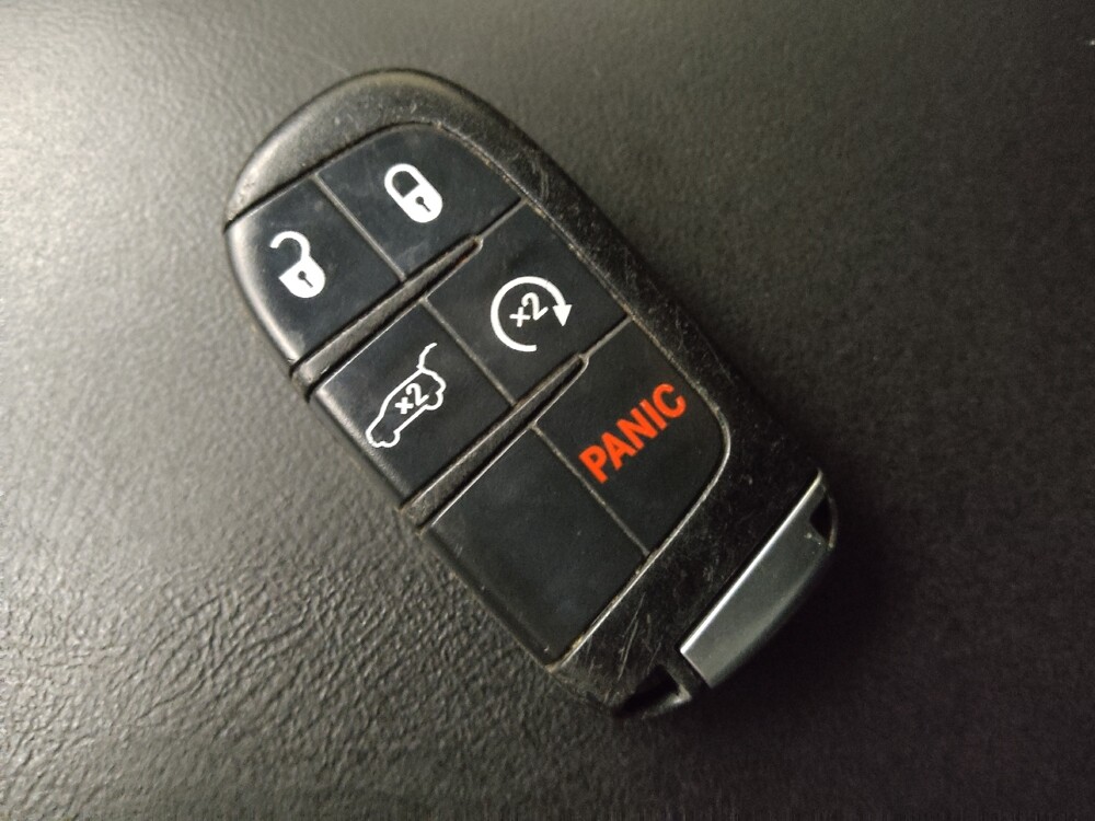 2019 Jeep Grand Cherokee in Greenville, NC 27834 - 18121898 32