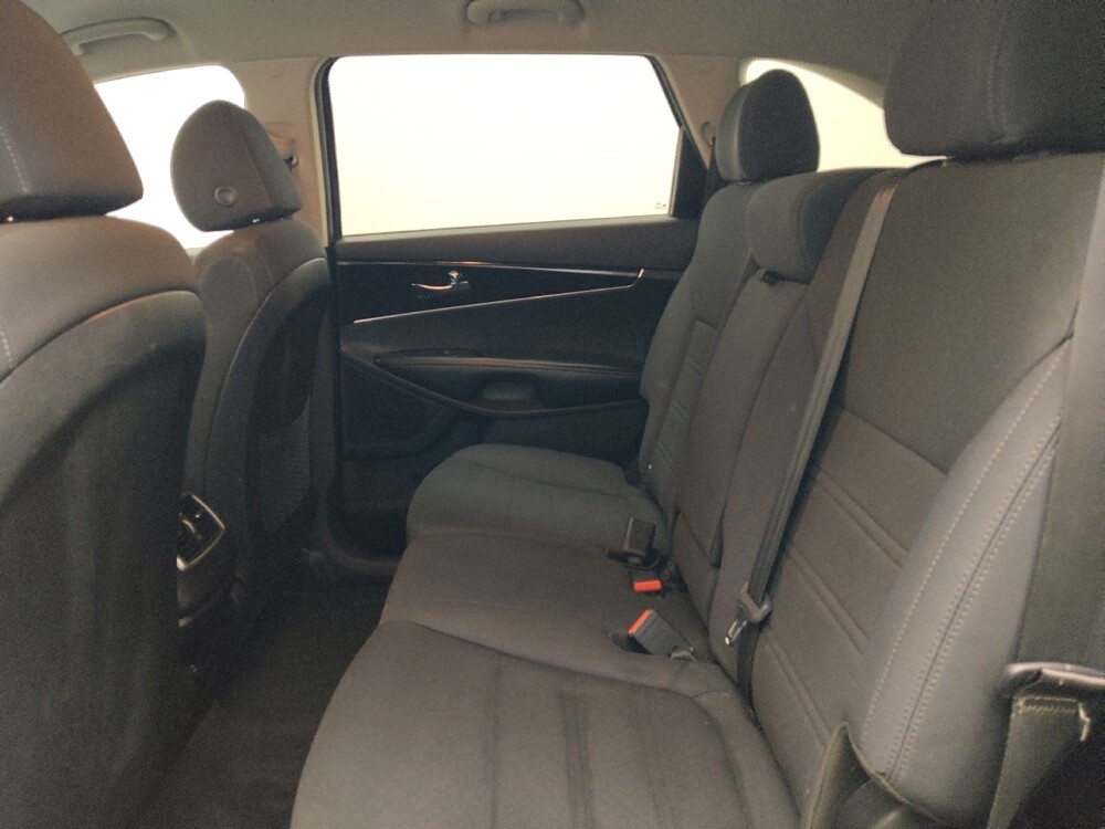 2019 Kia Sorento in Chattanooga, TN 37421 - 18121900 18