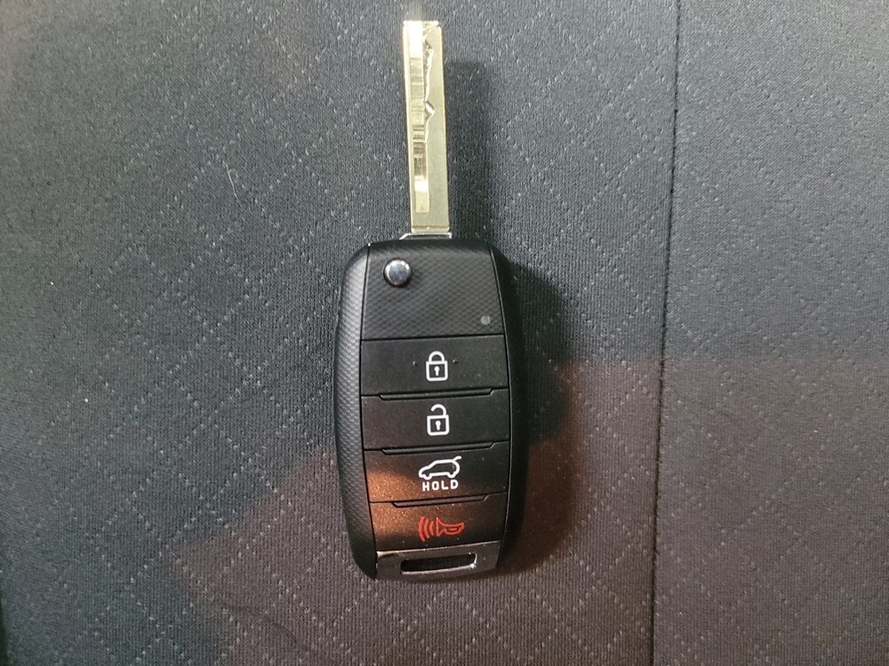 2019 Kia Sorento in Chattanooga, TN 37421 - 18121900 32