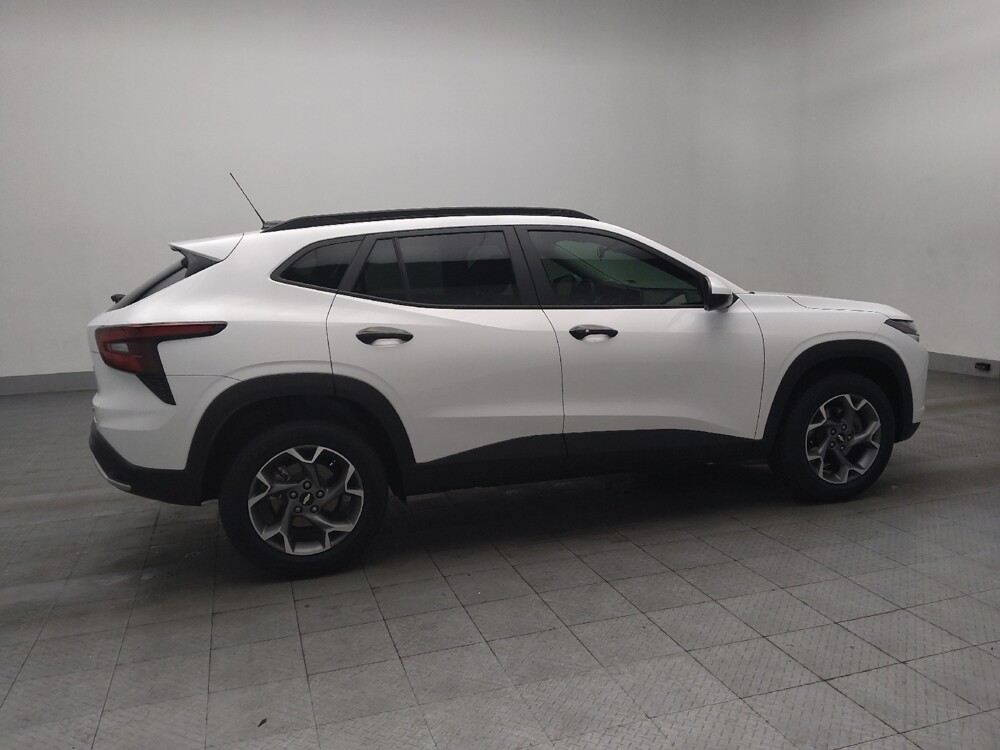 2024 Chevrolet Trax in Marietta, GA 30062 - 18121901 10