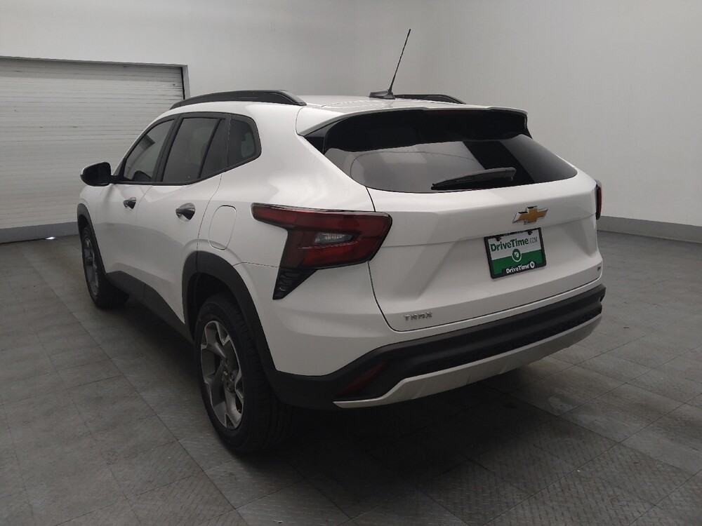 2024 Chevrolet Trax in Marietta, GA 30062 - 18121901 5