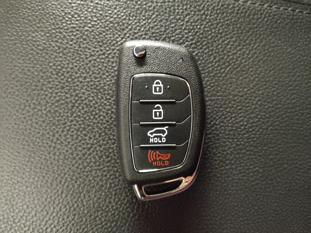 2016 Hyundai Tucson in Marietta, GA 30062 - 18121902 32