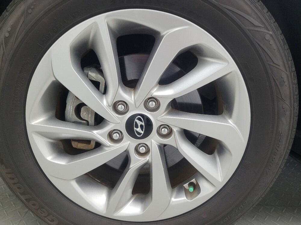 2016 Hyundai Tucson in Marietta, GA 30062 - 18121902 31