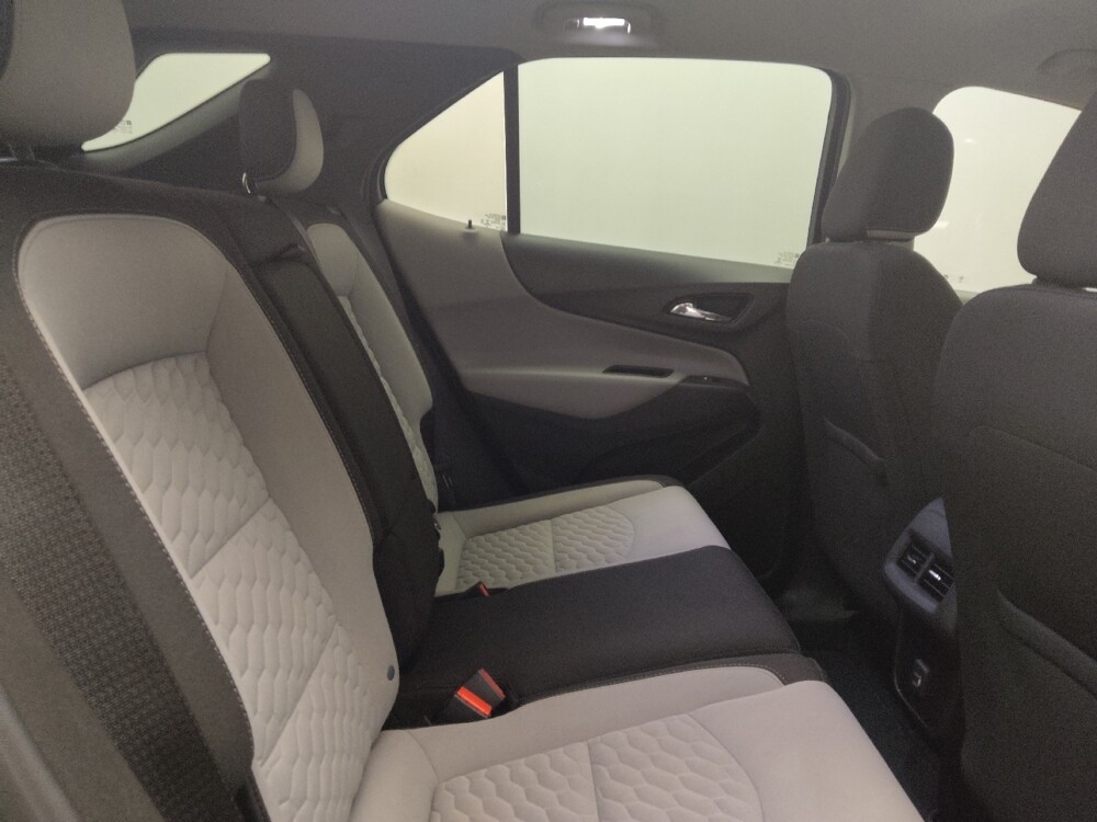 2020 Chevrolet Equinox in Chattanooga, TN 37421 - 18121907 19