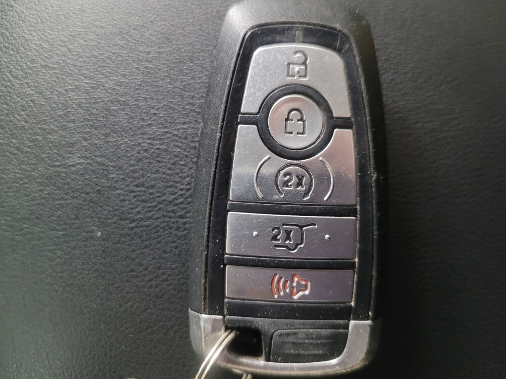 2020 Ford Edge in Stone Mountain, GA 30083 - 18121917 32