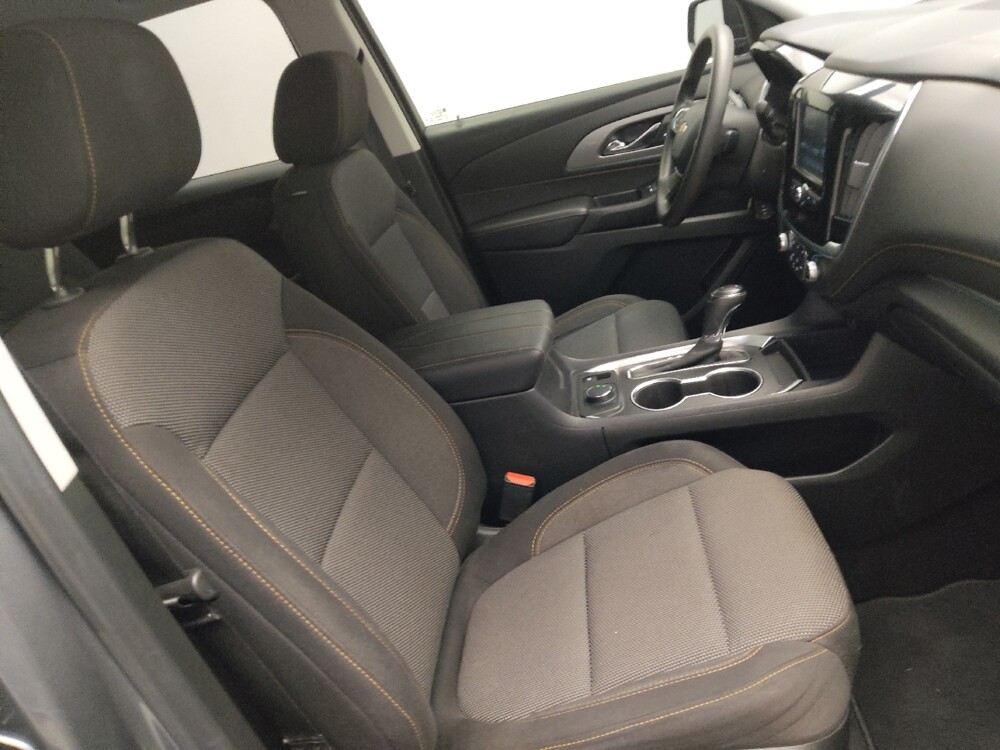 2019 Chevrolet Traverse in Marietta, GA 30062 - 18121918 21