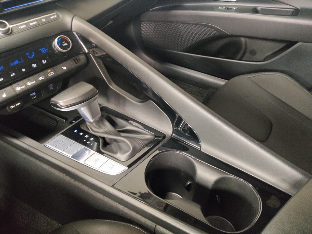 2025 Hyundai Elantra in Birmingham, AL 35215 - 18121925 26