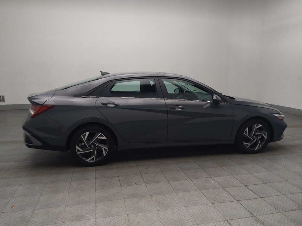 2025 Hyundai Elantra in Birmingham, AL 35215 - 18121925 10