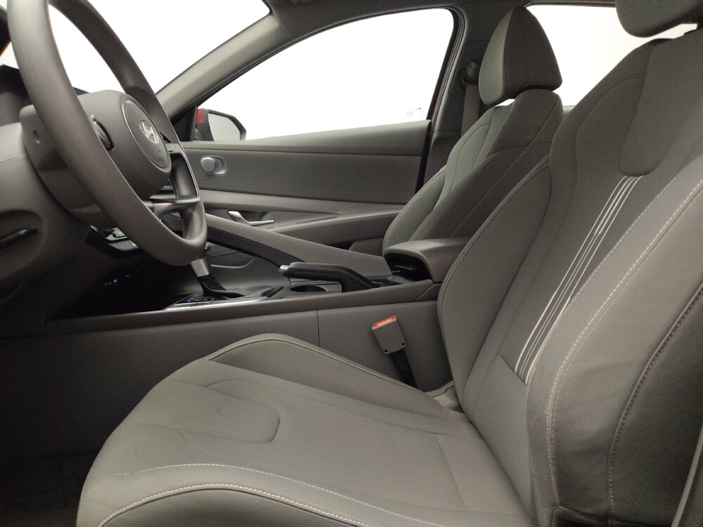 2024 Hyundai Elantra in Lewisville, TX 75067 - 18121935 17