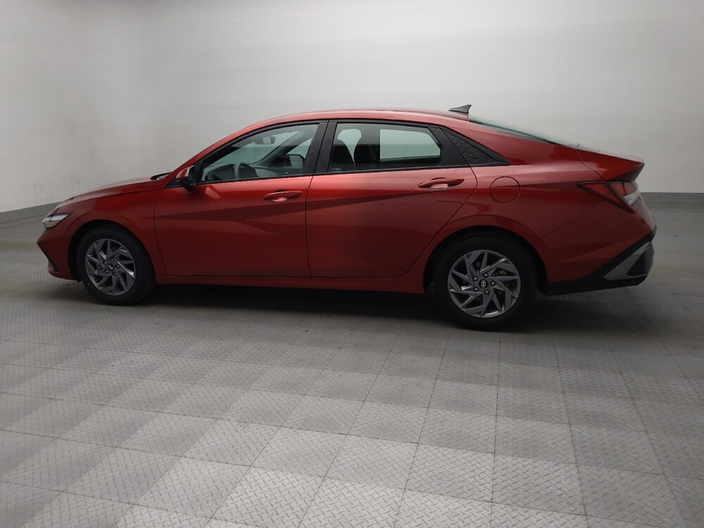 2024 Hyundai Elantra in Lewisville, TX 75067 - 18121935 3