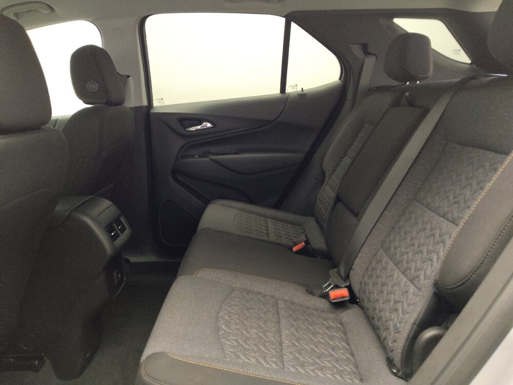 2022 Chevrolet Equinox in Arlington, TX 76011 - 18121937 18