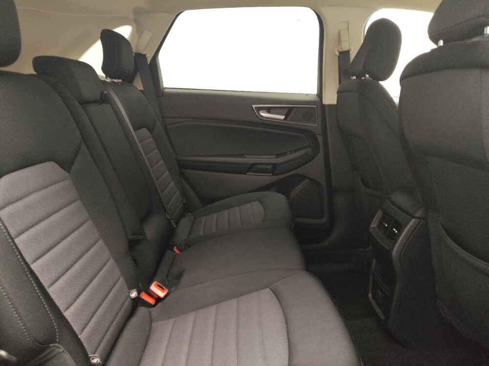 2020 Ford Edge in Arlington, TX 76011 - 18121938 19