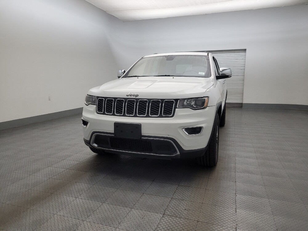 2017 Jeep Grand Cherokee in Glendale, AZ 85301 - 18121939 15