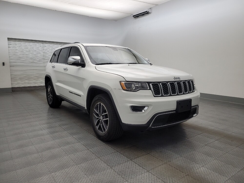 2017 Jeep Grand Cherokee in Glendale, AZ 85301 - 18121939 13