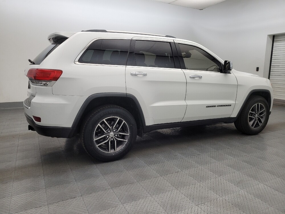 2017 Jeep Grand Cherokee in Glendale, AZ 85301 - 18121939 10