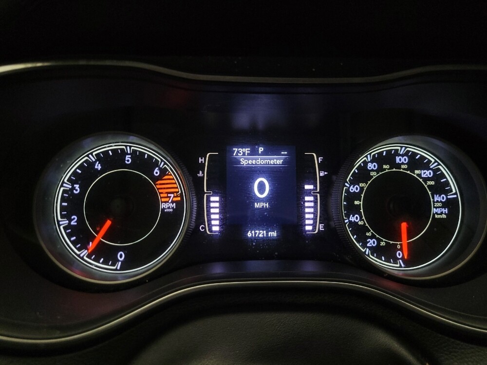 2019 Jeep Cherokee in Mesa, AZ 85210 - 18121940 23