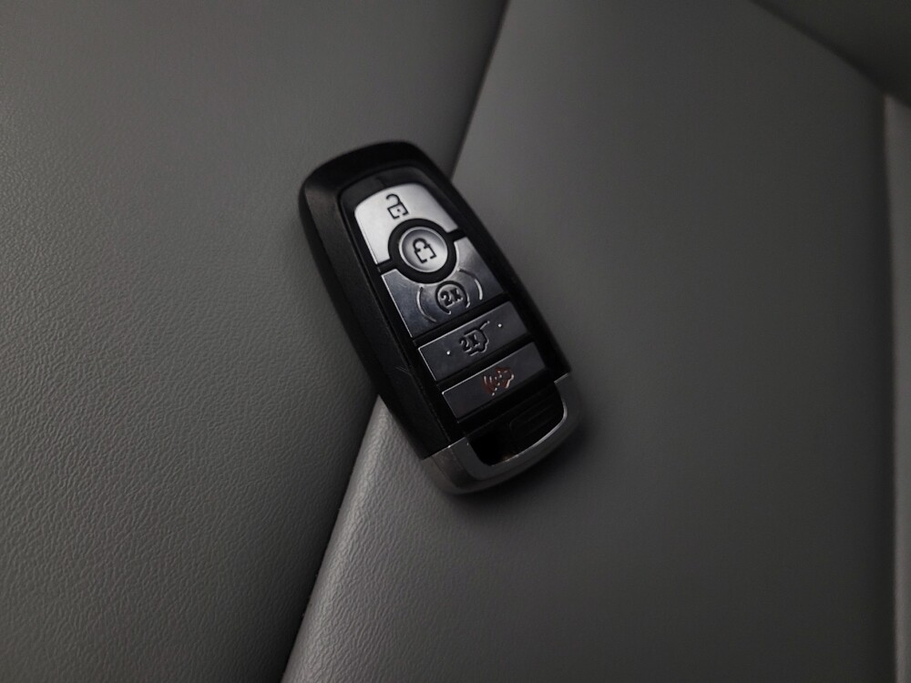 2021 Ford Explorer in Mesa, AZ 85210 - 18121942 32