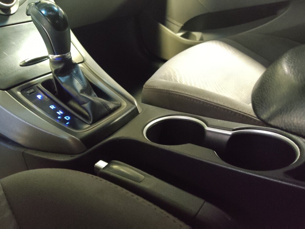 2015 Hyundai Elantra in Mesa, AZ 85210 - 18121943 26