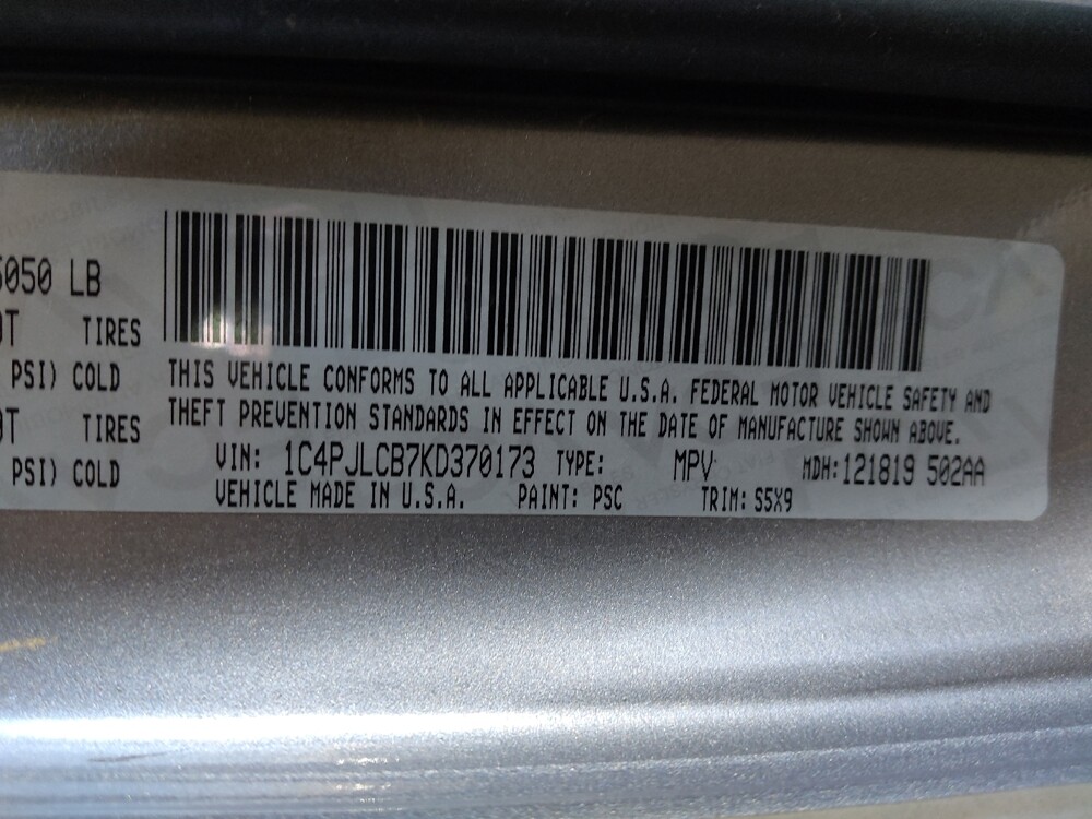 2019 Jeep Cherokee in Tucson, AZ 85705 - 18121944 33