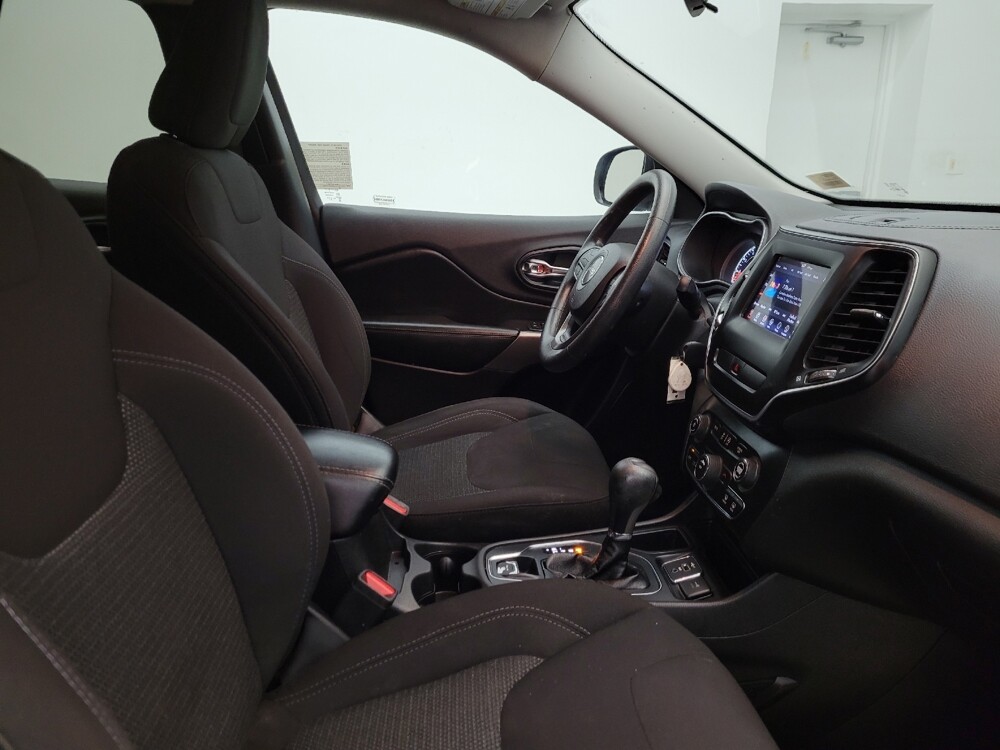 2019 Jeep Cherokee in Tucson, AZ 85705 - 18121944 21