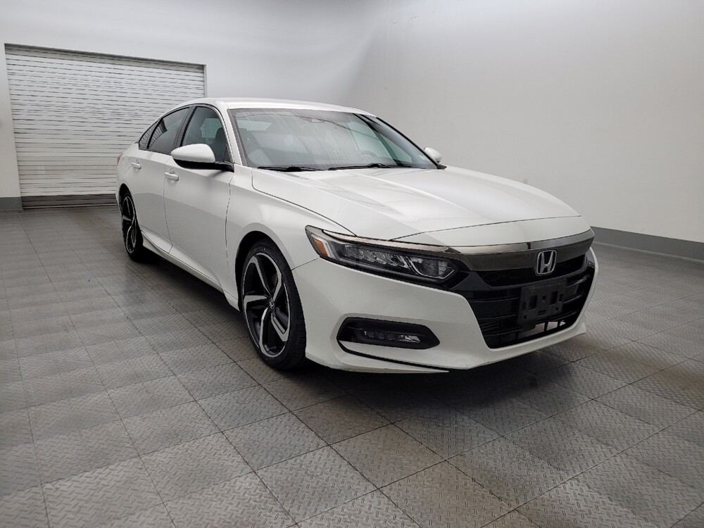 2018 Honda Accord in Glendale, AZ 85301 - 18121949 13