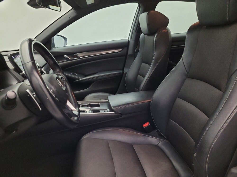 2018 Honda Accord in Glendale, AZ 85301 - 18121949 17