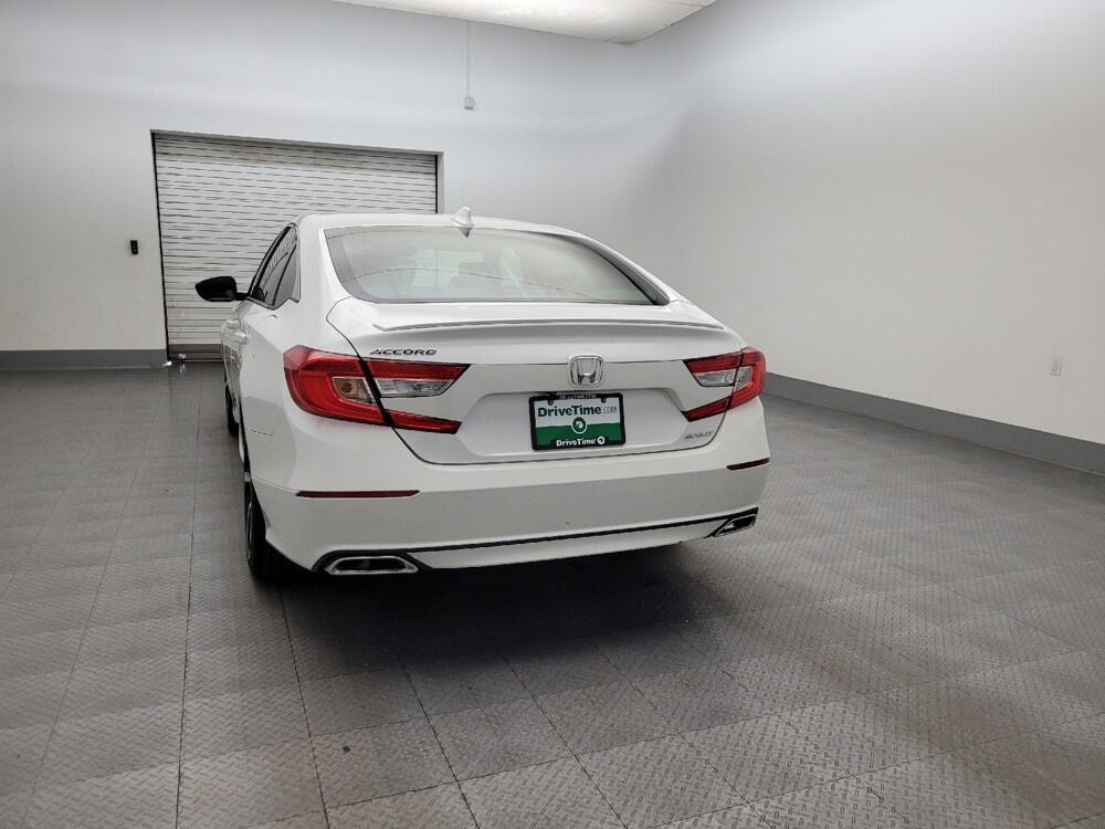 2018 Honda Accord in Glendale, AZ 85301 - 18121949 6