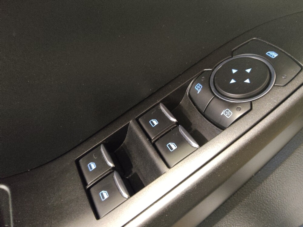 2021 Ford Explorer in Tampa, FL 33619 - 18121951 27